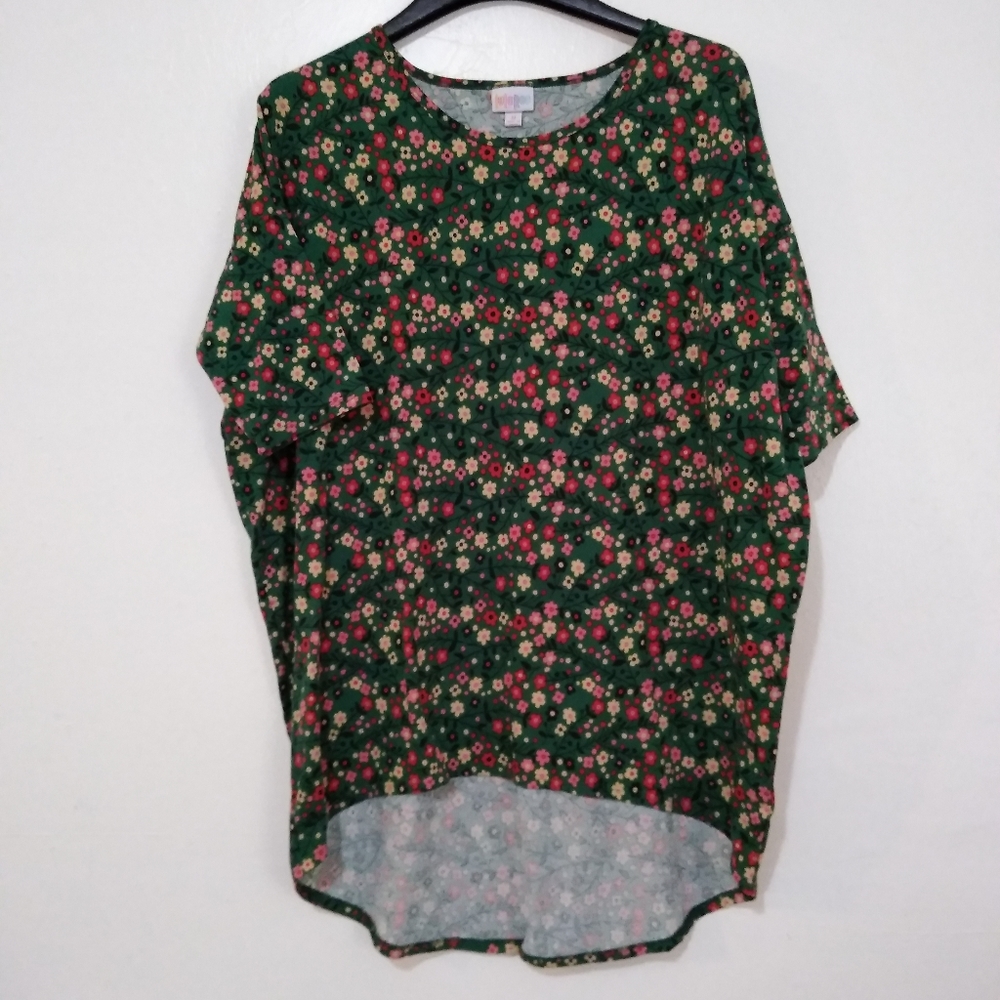 LulaRoe Size Medium Floral Top